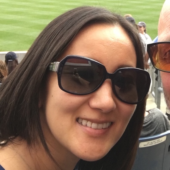 Meet your Posher, Lorin - Picture 1 of 1